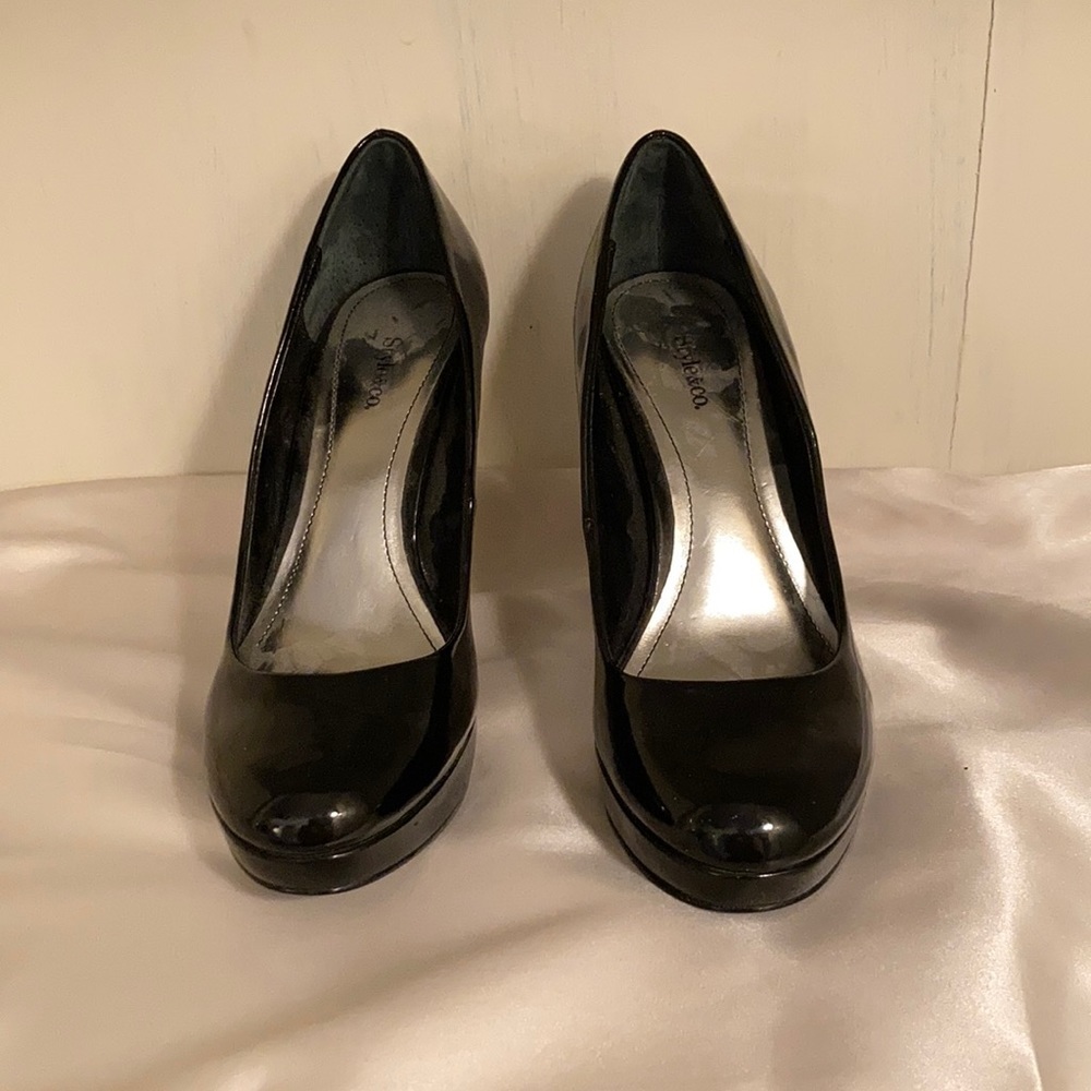 Dressy career shoes in black patent, by Style&Co 6